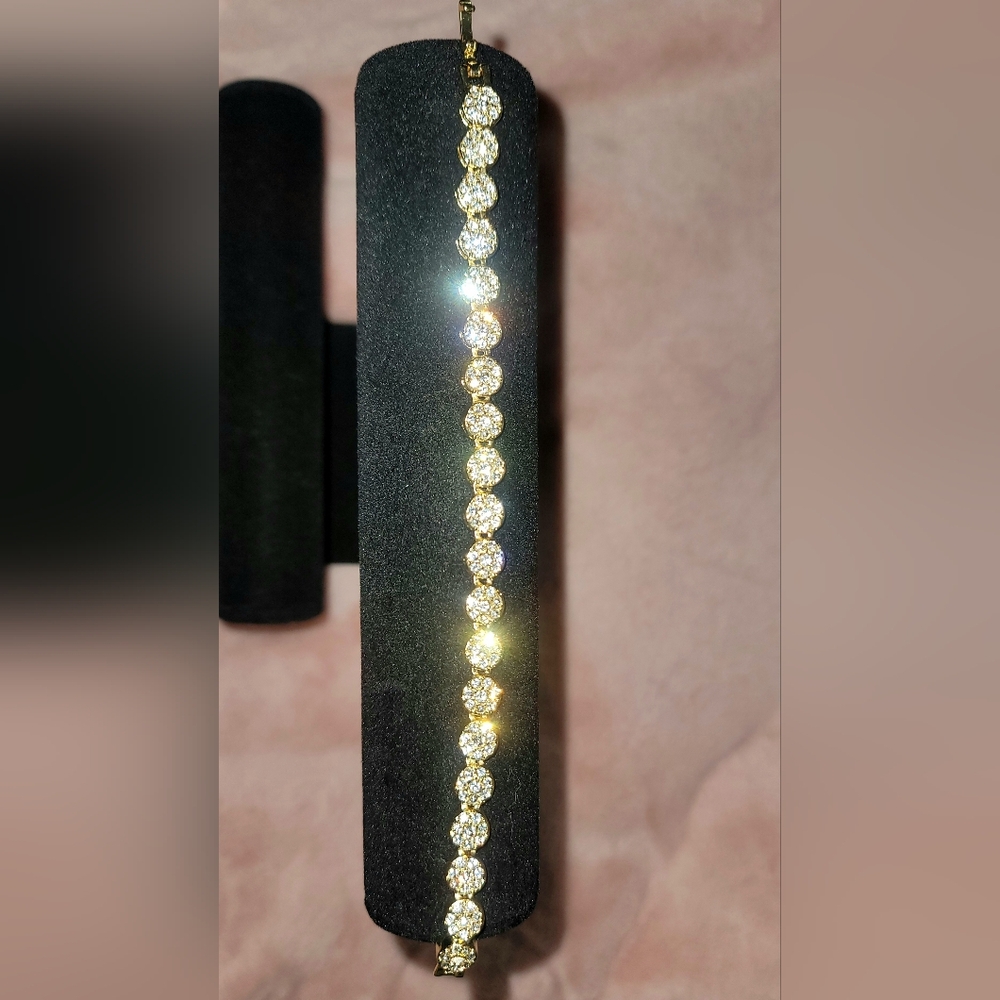 Fasion Jewelry Sparkling Color Gold and Rhinestones Bracelet - Picture 2 of 7